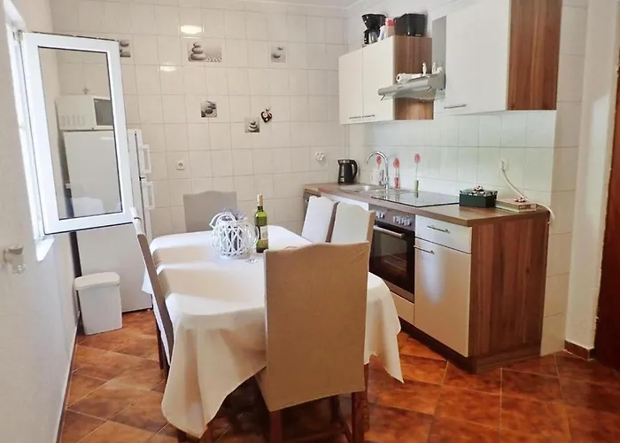 By The Sea Seline, Paklenica - 21208 * Селине